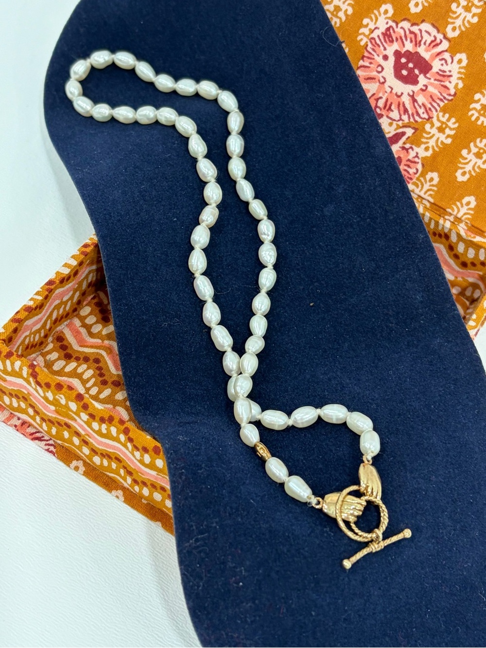 CHAN LUU Elegant Artisan
Freshwater Pearl Necklace with Mano Hand Toggle - Picture 3 of 8
